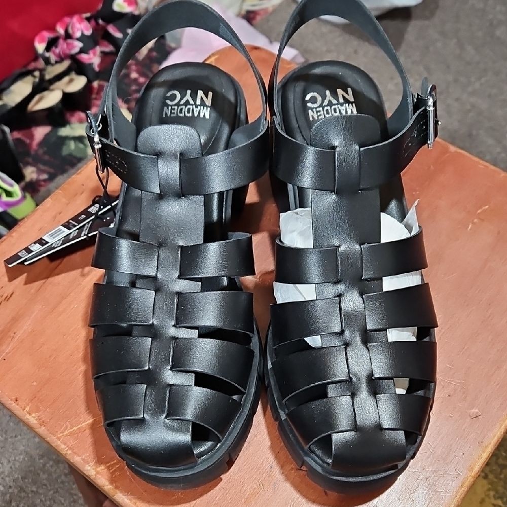 Madden NYC Black Women's Strappy Sandals